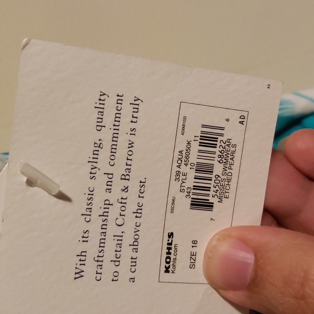 Croft & Barrow Aqua One Piece Swimsuit - Picture 3 of 8